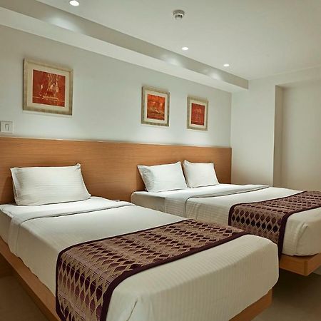 Hotel Leafio-Near Airport Mumbai Exterior photo